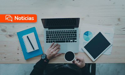 Instituto de Idiomas de UDLA realiza seminario sobre la IA generativa en el aprendizaje del inglés